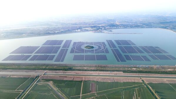 山东德州丁庄风光储一体化发电项目.jpg